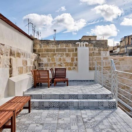 Vallettastay Old Lodge Apartment 1 Esterno foto