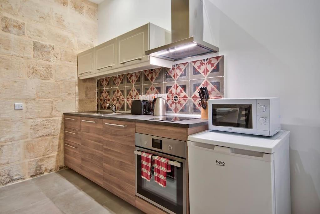 Vallettastay Old Lodge Apartment 1 Esterno foto
